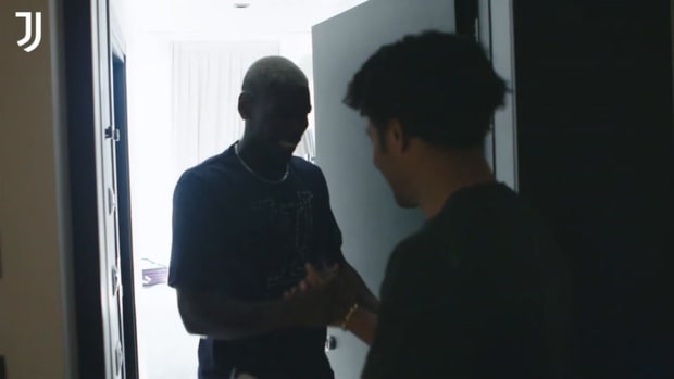 Behind the scenes: Pogba's Juventus return